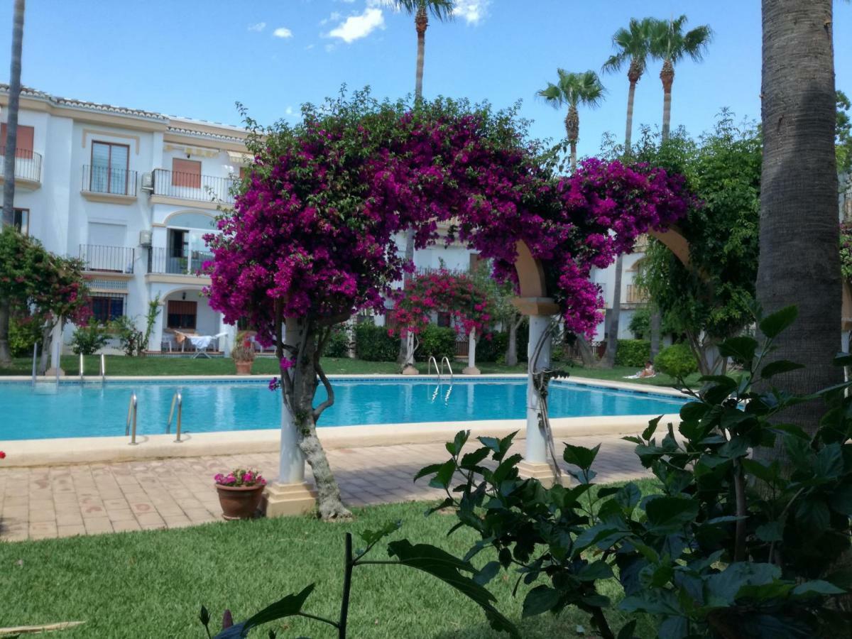 Planta Baja Con Porche Y Piscina, Cerca Del Mar Apartment Denia Exterior foto